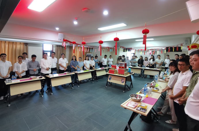 共青團(tuán)南昌市政建設(shè)集團(tuán)有限公司委員會舉辦了“承傳統(tǒng)文化，享團(tuán)圓美滿”中秋主題活動6910.jpg